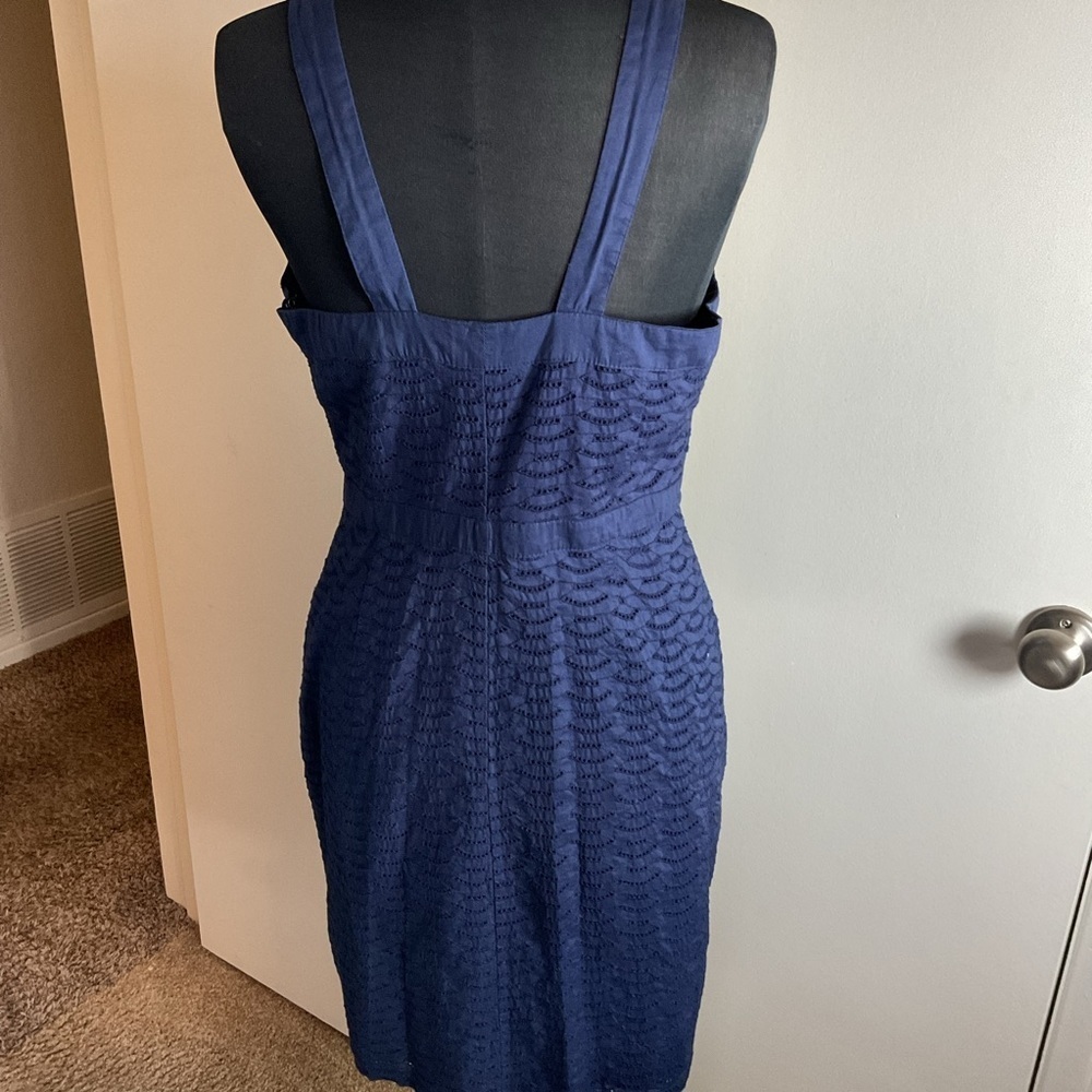 Old Navy Navy Blue Eyelet V-Neck Sheath Dress 10 Sleeveless Cocktail Midi - Picture 6 of 6